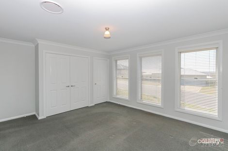 Property photo of 2 Morgan Place Llanarth NSW 2795