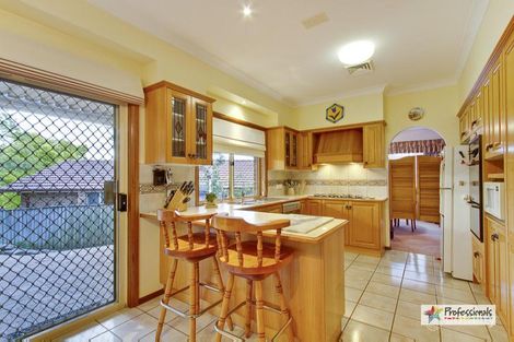 Property photo of 35 Springfield Crescent Bella Vista NSW 2153