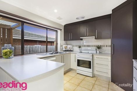 Property photo of 5 Light Court Sunbury VIC 3429