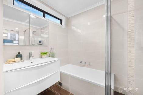 Property photo of 59 Handcock Crescent Macgregor ACT 2615