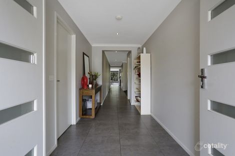 Property photo of 7 Wendy Place Warrnambool VIC 3280