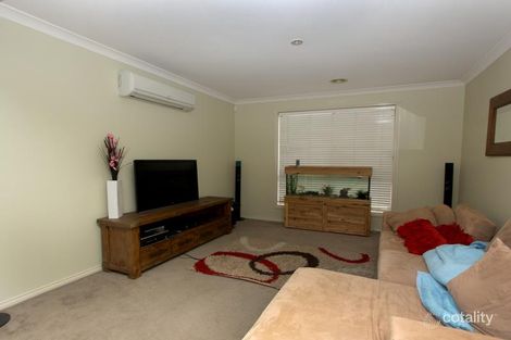 Property photo of 3 Inverell Parkway Tarneit VIC 3029