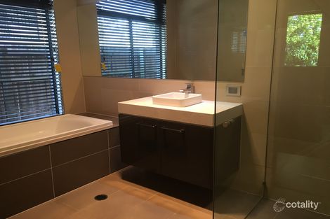 Property photo of 10 Amari Street Holmview QLD 4207