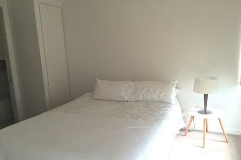Property photo of 9/317 New Street Brighton VIC 3186