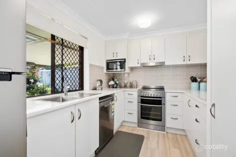 Property photo of 18 Baum Court Windaroo QLD 4207