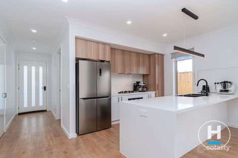 Property photo of 2 Mawson Street Mickleham VIC 3064