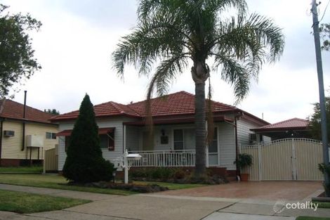 5 Snowsill Ave, Revesby, NSW 2212