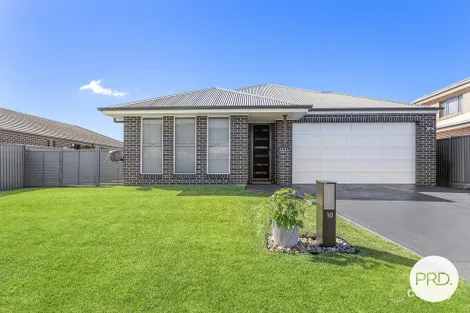 10 OMAROO PL, HORSLEY, NSW 2530