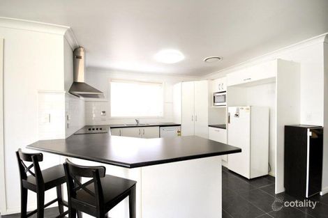 Property photo of 102 Moss Avenue Narromine NSW 2821