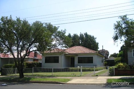 Property photo of 32 Rodd Street Birrong NSW 2143