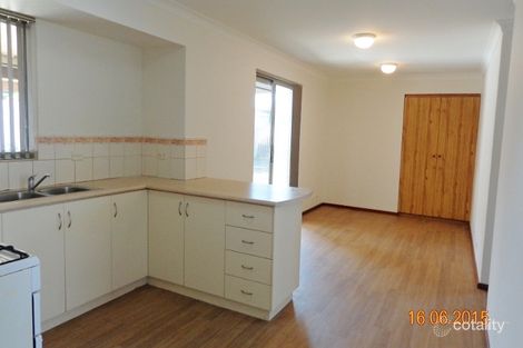 Property photo of 19 Gariver Street Leeming WA 6149