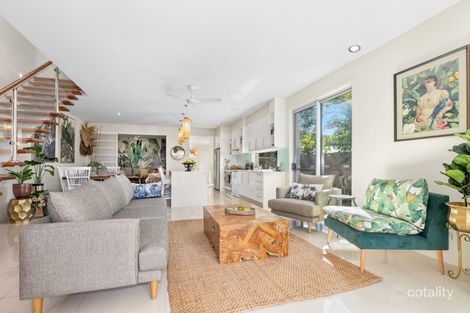 Property photo of 1/66-68 Overall Drive Pottsville NSW 2489