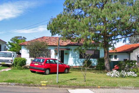 112 Hampden Rd, South Wentworthville, NSW 2145