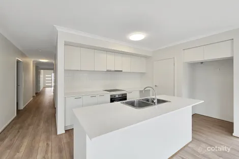 Property photo of 36 Nectar Drive Mount Duneed VIC 3217