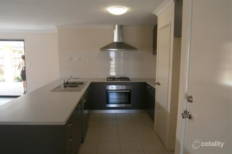 Property photo of 15 Devitt Way Ellenbrook WA 6069