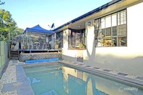 Property photo of 2 Shakespeare Avenue Bateau Bay NSW 2261