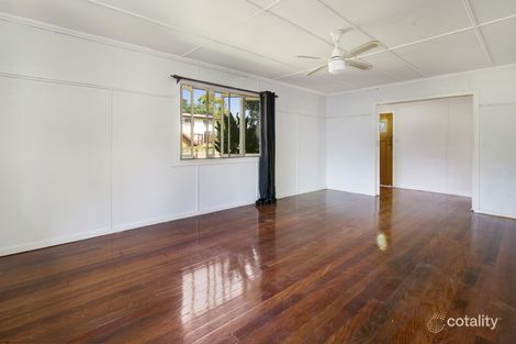 Property photo of 16 Grenadier Circle Ebbw Vale QLD 4304