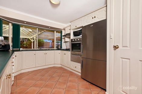 Property photo of 4 Lakeview Court Aberfoyle Park SA 5159