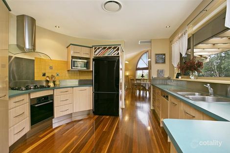 Property photo of 2 Rosewood Close Garden Suburb NSW 2289