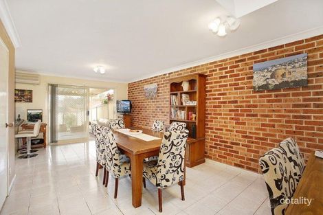 Property photo of 18 Seaeagle Crescent Green Valley NSW 2168