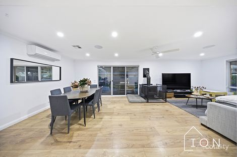 Property photo of 14 Goshawk Court Carrum Downs VIC 3201