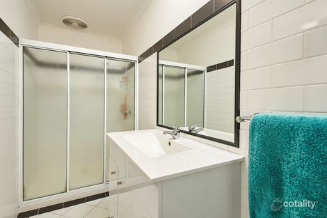 Property photo of 2 Chambers Place Wagga Wagga NSW 2650