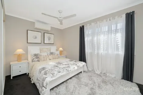 Property photo of 8 Josephine Crescent Rasmussen QLD 4815