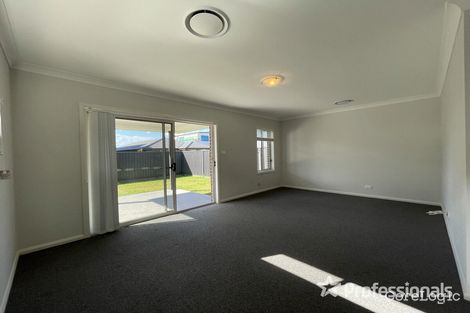Property photo of 41 Tallulah Parade Grantham Farm NSW 2765