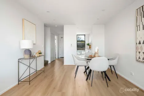 Property photo of 28/54-56 Ernest Cavanagh Street Gungahlin ACT 2912