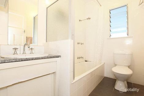Property photo of 124 Henry Street Wynnum QLD 4178