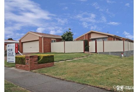 Property photo of 12 Hamilton Drive Cranbourne North VIC 3977