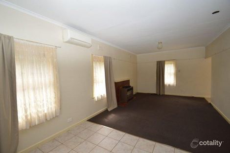 Property photo of 32 Smith Crescent Wangaratta VIC 3677
