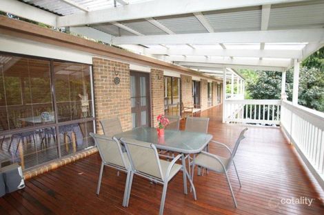 15a Giffords Rd, Warburton, VIC 3799