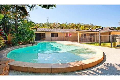 Property photo of 19 Pinemount Crescent Oxenford QLD 4210