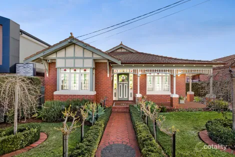 Property photo of 113 Deakin Street Essendon VIC 3040