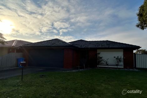 Property photo of 8 Mahogany Close Hampton Park VIC 3976