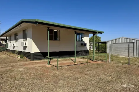 2 Connor Dr, Moranbah, QLD 4744