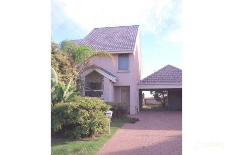 8/4 Gulf Point Dr, North Haven, SA 5018