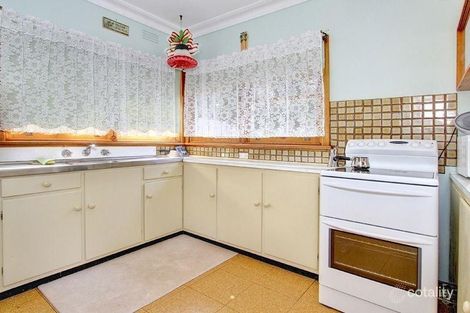 Property photo of 82 Seventh Avenue Rosebud VIC 3939