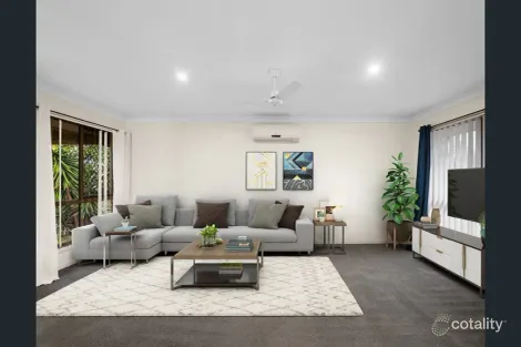 Property photo of 1 Daniells Court Ormeau QLD 4208