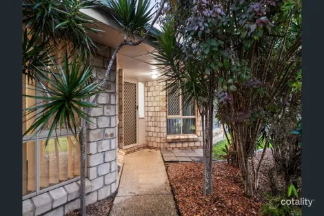 Property photo of 1 Daniells Court Ormeau QLD 4208