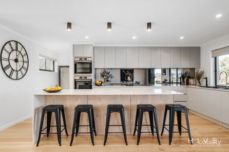 Property photo of 45 Dash Crescent Fadden ACT 2904