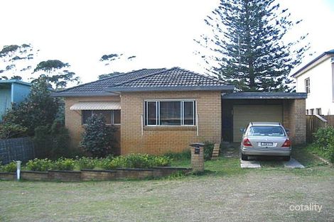 24 Lake St, North Avoca, NSW 2260