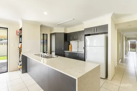 Property photo of 25 Celtic Circuit Townsend NSW 2463