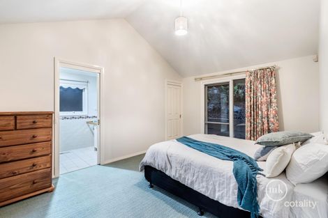 Property photo of 8 Cameron Court Eltham VIC 3095