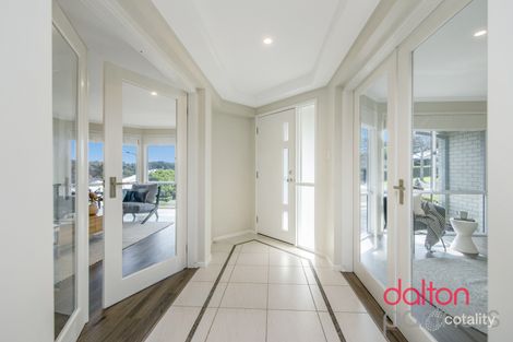 Property photo of 25 Fryar Crescent Wallsend NSW 2287