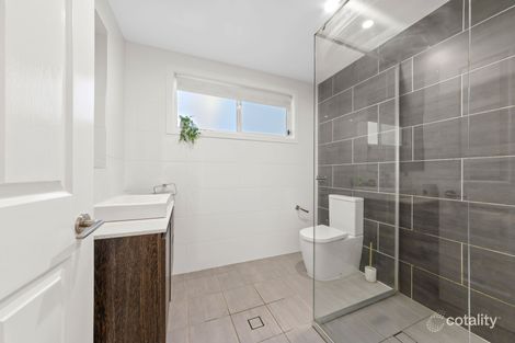 Property photo of 26 Winbin Crescent Gwandalan NSW 2259