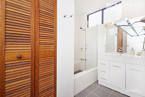 Property photo of 6/23 Mitre Street St Lucia QLD 4067