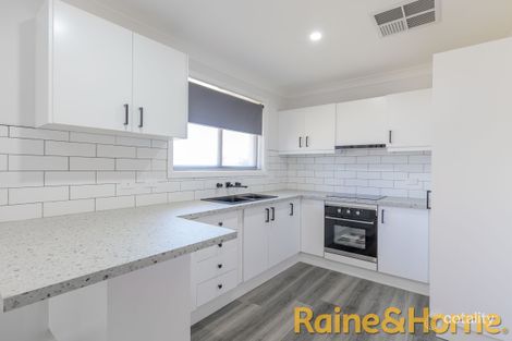 Property photo of 131 Moss Avenue Narromine NSW 2821