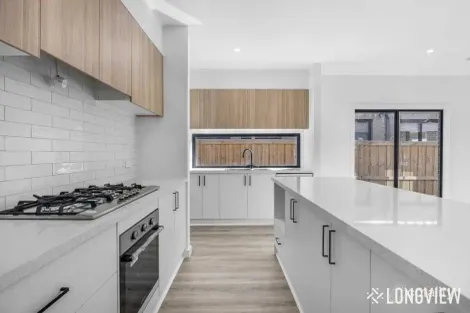 19 Freddie St, Sunbury, VIC 3429